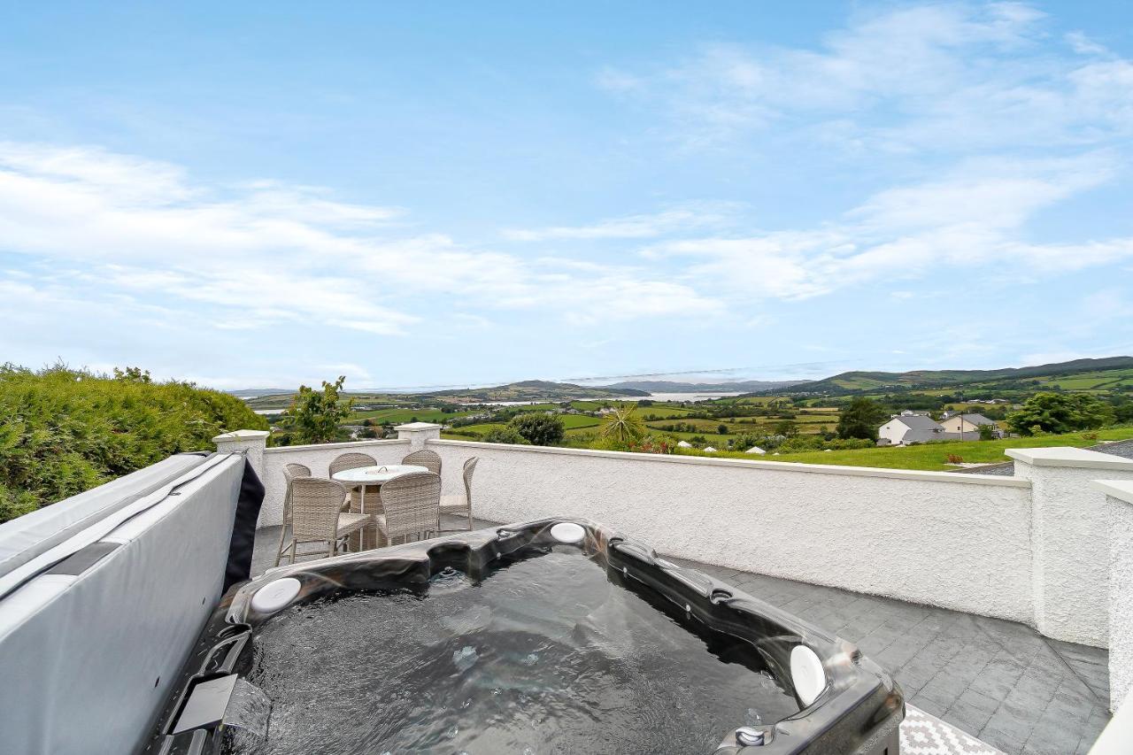 Seaview Lodge Apartment 'Sleeping 4 Guests' Rockstown エクステリア 写真