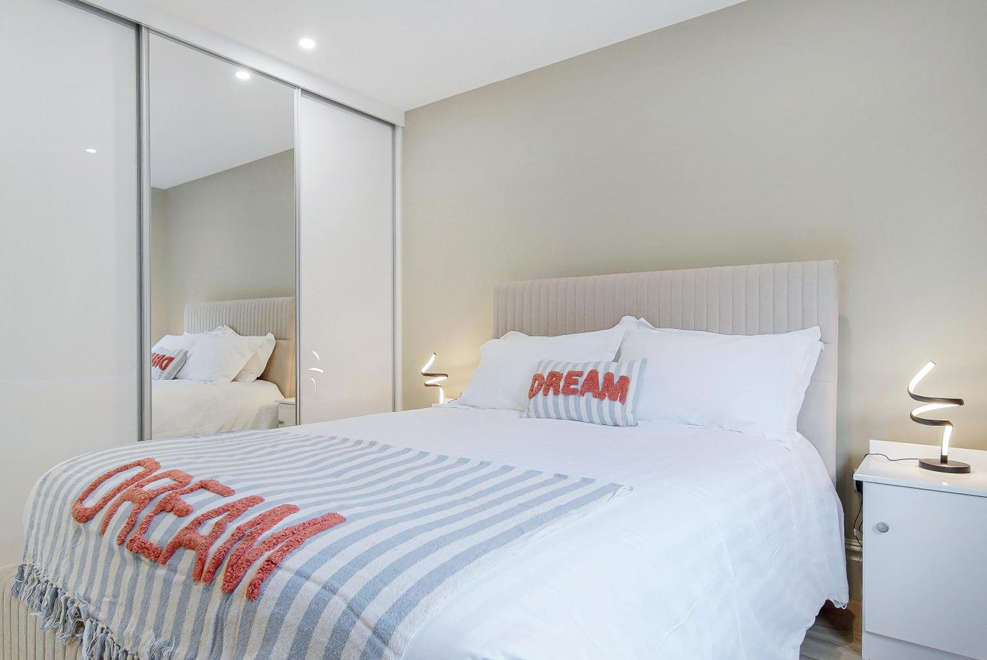 Seaview Lodge Apartment 'Sleeping 4 Guests' Rockstown エクステリア 写真